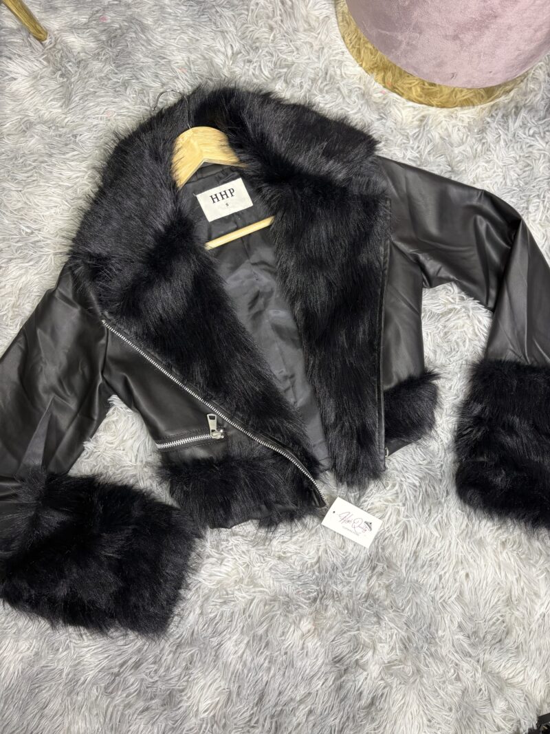 Campera Black Queen - Imagen 3
