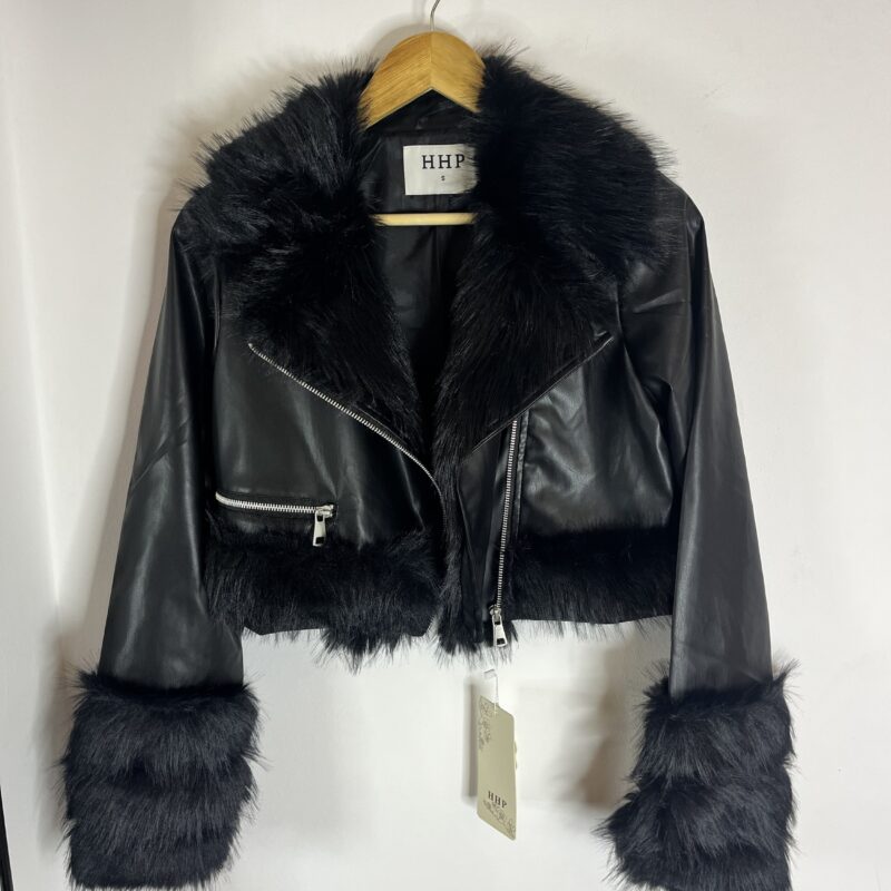 Campera Black Queen